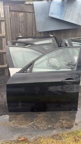 Bmw e90 e91 levé prave dveře - 9