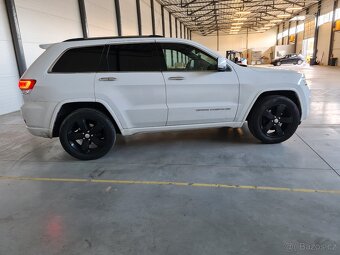Jeep grand cherokee overland 3,0 crdi v6 4x4 VADA MOTORA - 9