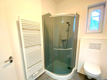 Pronájem hezkého bytu 2+kk, 54 m2, po rekonstrukci, Řevnice - 9