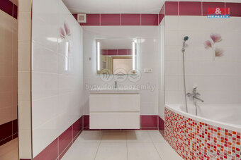 Prodej rodinného domu, 205 m², Lnáře - 9