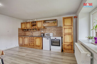 Prodej rodinného domu, 205 m², Lnáře - 9
