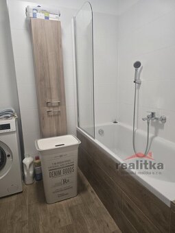 Pronájem hezkého bytu 2+1, 60m2, Opava, ul. Na Rybníčku - 9