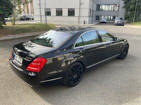 Mercedes-Benz Třídy S S500 LONG V8 320kW 4MATIC B&O - 9