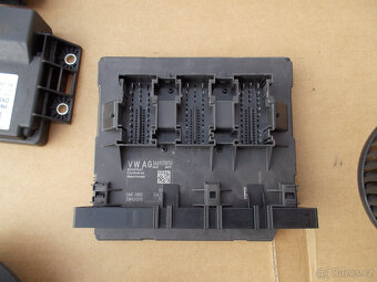 Díly VW Passat B7 (č.1) - 9