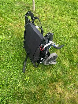 Sportovní kočárek VALCO Snap 4 – lehký, skladný, pohodlný - 9