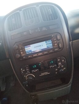 Chrysler Voyager - 9