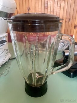 Kuchyňský robot - Philco PHSM 9000 - 9