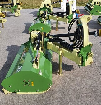 Mulčovač priekopový za malotraktor, STARK KDS PROFI+ a KDS - 9
