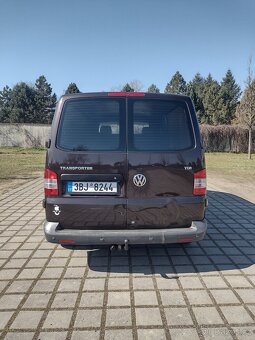 Volkswagen Transporter T5 2.0TDI DSG - 9