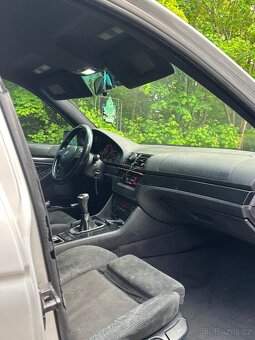 BMW e39 530d manuál - 9