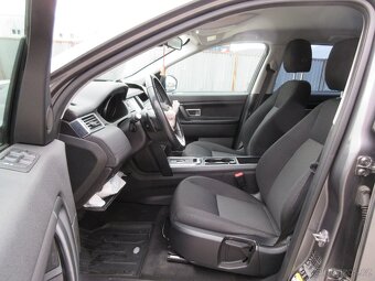 Land Rover Discovery Sport 2.0L TD4 HSE AT - 9