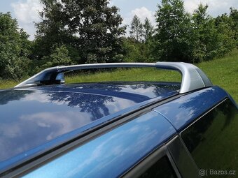 PEUGEOT 807 2.0HDi 80KW EL.DVEŘE,TAŽNÉ ZAŘ.TELEVIZE,SERVIS - 9
