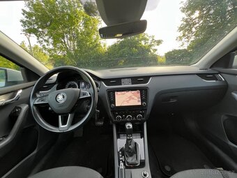 ŠKODA OCTAVIA 3 Combi 1.6TDi 85KW DSG Elegance, 137tis, 2019 - 9