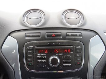 Ford Mondeo 1.6i ,  88 kW benzín, 2011 - 9