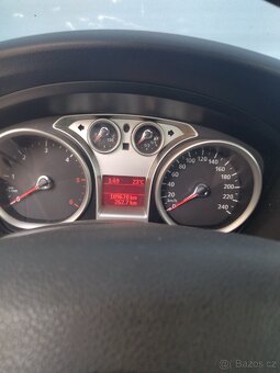 Ford focus - 9
