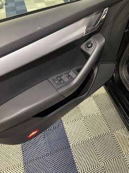 Octavia 2014 1.6 TDI 77 KW - 9