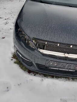 Peugeot 308 SW - 9