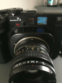 Mamiya 7 ii (černý) s objektivem 80 mm f/4 + popruh - 9