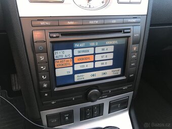Ford Mondeo 3.0 V6 150 kw benzín + LPG - 9