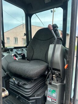 Pasový bagr BOBCAT E50, ROTOTILT, 3700mth, KLIMA - 9