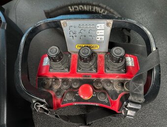 Hydraulická ruka PALFINGER PK 18002-EH r.2014, rádio, výbava - 9