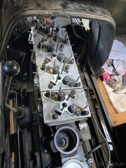 Praga V3s sklápěč s hydraulickou rukou 3001 - 9