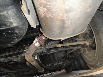 Toyota CAMRY (V2) 2.2i 96kW veterán v TOP stavu - 9