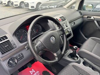 Volkswagen Touran 1.9 TDi 77kw 7míst - 9