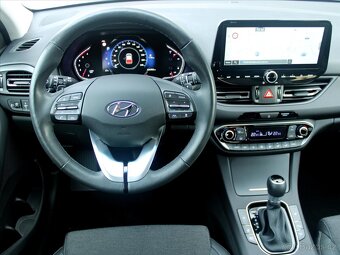 Hyundai i30 1,6 CRDi 100kW DCT Style ČR 1.maj CRDi MHEV 7DC - 9
