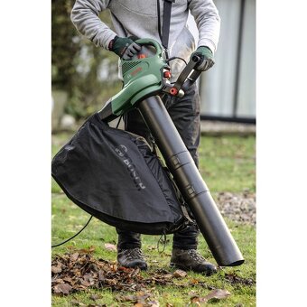 Fukar a vysavač listí Bosch Universal GardenTidy 3000 - 9