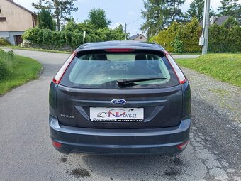 Ford Focus 1.6i 74kw Nová STK Facelift - 9