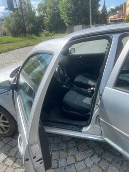 Prodám VW GOLF IV - 9