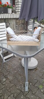 Starožitna plechová postýlka pro panenky - 9