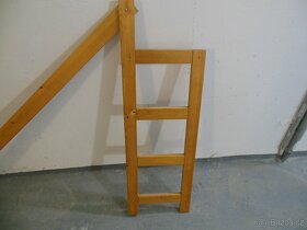 Vrchní postel z palandy - 9