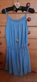 Modré letní šaty s kapsami - 9