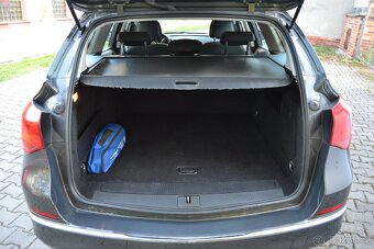 OPEL Astra Sports Tourer 1.7CDTi 81kw rok 2014 - 9