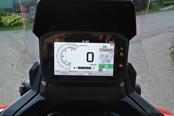 Honda X-ADV 750 - 9