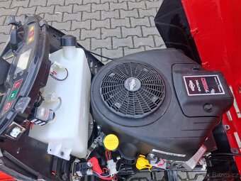 ZAHRADNI TRAKTOR DOLMAR - 9