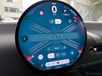 Mini Cooper,  SE, Hatchback, 135 kW - 9