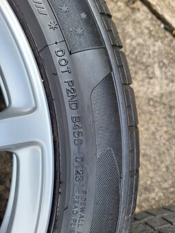 Originál 17" Audi A6 VW Škoda 5x112 letní pneu 5,5-6mm - 9