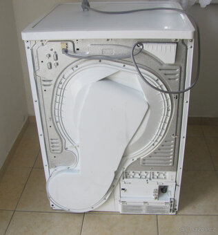 KOND. SUŠIČKA PRÁDLA S TEP. ČERPADLEM - BEKO - 7kg - 9