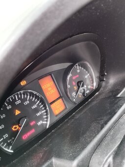 Mercedes sprinter 319 cdi V6 - 9