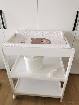 Přebalovací pult bílý - 9