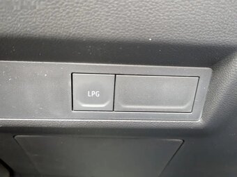 Renault Captur, Techno Eco-G 100 - 9