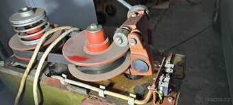 Kuchyňský robot - 9