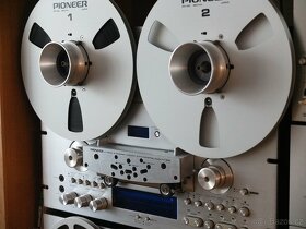 PIONEER RT-1020L-Stereo Tape Deck (1974-77)PIONEER RT-909 - 9