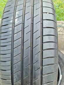 215/55/17 letní pneumatiky Goodyear Efficient Grip - 9