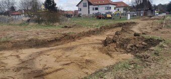 Prodej pozemku 841 m2 - 9