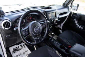 Jeep Wrangler 2.8 CRD Rubicon A/T 2014 - 9