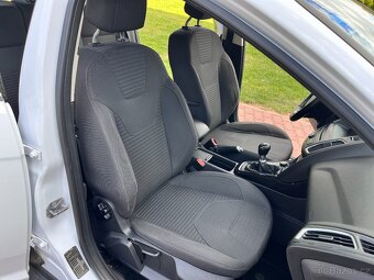 Ford Focus 2.0TDCI 110KW,TITANIUM,XENON - 9